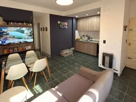 Departamento de 3 ambientes en Villa Luzuriaga