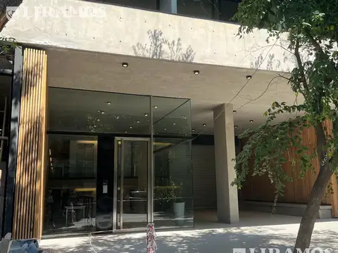 Venta departamento duplex 3 ambientes en Coghlan con Terraza