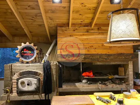 Casa 4 ambientes con 3 baños