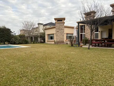 Casa en Venta al Noroeste