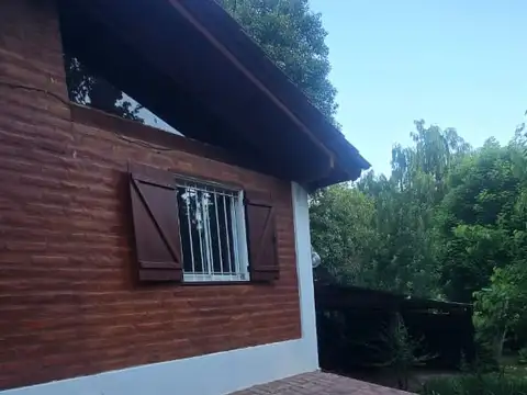 Casa 2 ambientes con 1 baño