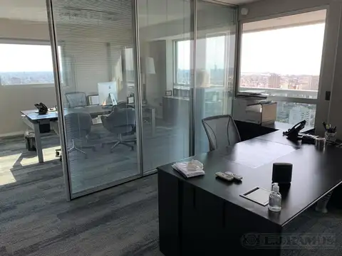 Oficina en  venta de 140 m2 en Retiro