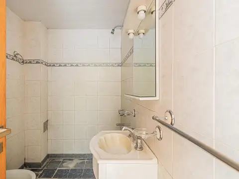 Depto Tipo Casa en Venta 25 años