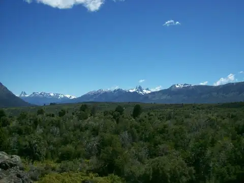 423 HA - Costa de Lago Lezana - Chubut