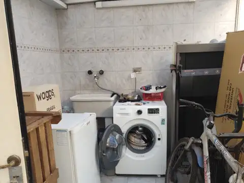 Casa 5 ambientes con 1 baño