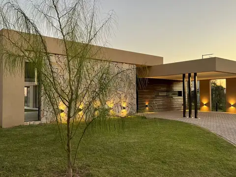 Casa en Venta en Vida, USD 0