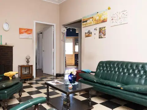 Depto Tipo Casa en Venta de 4 ambientes