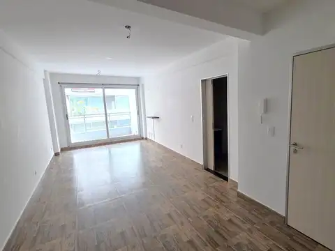 Departamento en Alquiler en Barrio Norte, $ 550.000