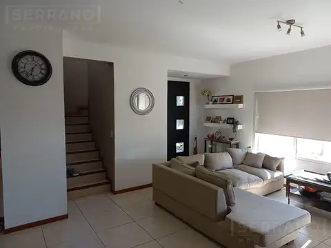 Venta casa 4 amb en San Isidro Labrador. Villanueva