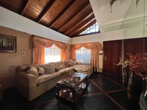 GENERAL JUSTO JOSE DE URQUIZA 3000