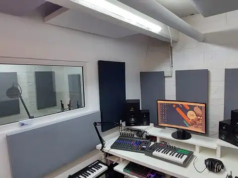 Local en Venta Via Púb.