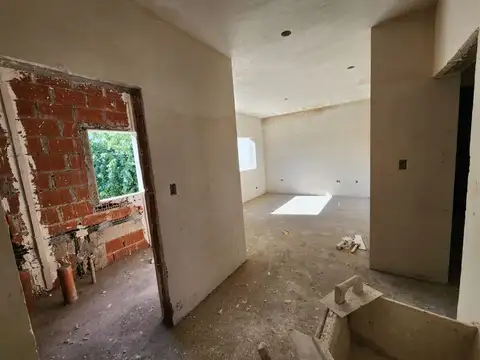 Venta Casa 3 dormitorios- Av. Ricardo Rojas al 700