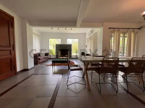 Casa en Venta 2025 años