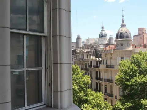 Avenida de Mayo 1300