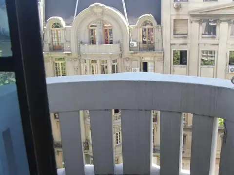 Oficina en el Palacio Barolo (Baño/Cocina-Propios)