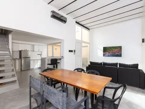 Depto Tipo Casa en Venta de 1 dormitorio
