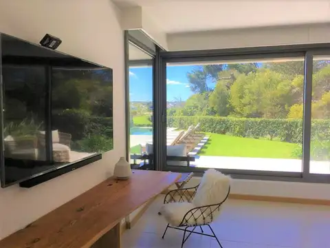 Departamento en Alquiler Temporal con 2 cocheras