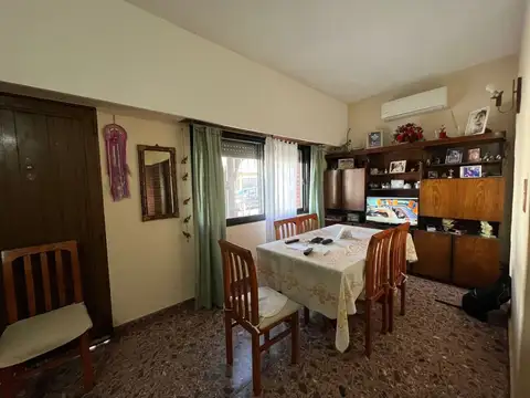 Depto Tipo Casa 4 ambientes con 1 baño