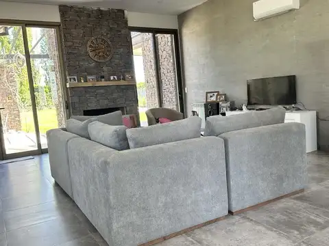 Casa en Venta en Lujan de Cuyo, $ 685.000