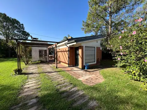 Casa 3 ambientes con 2 baños