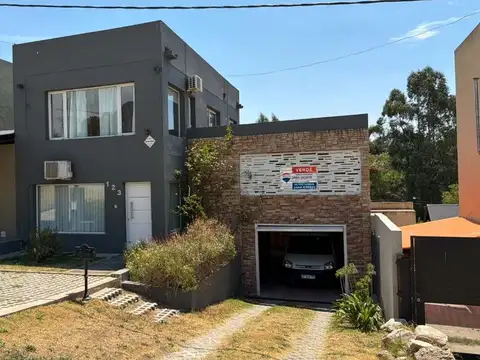 VENTA CASA 3 DORMITORIOS ZONA LAGO TANDIL