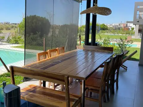 Barrio Araucarias- Puertos / Escobar