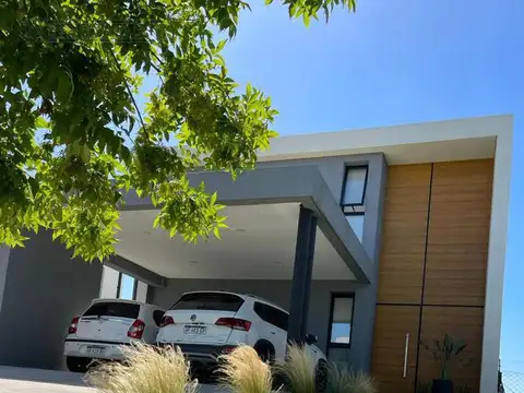 Barrio Araucarias- Puertos / Escobar