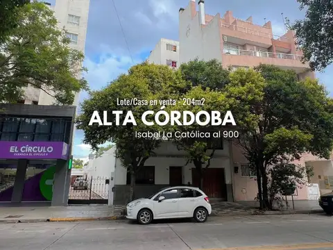 Casa 3 dormitorios Isabel la Católica