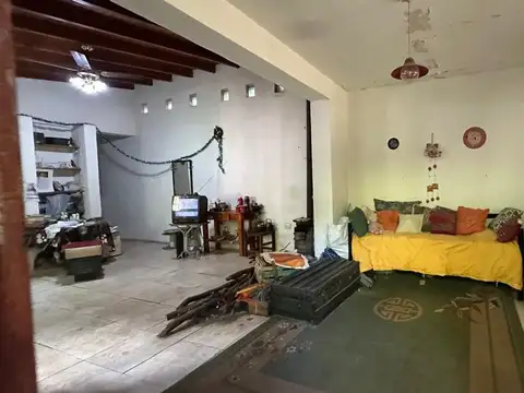 VENTA CASA A REMODELAR EN RIO CEBALLOS