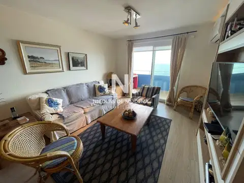 Departamento en Venta en Península, USD 230.000