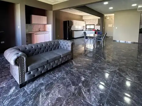 Depto Tipo Casa en Venta de 4 ambientes