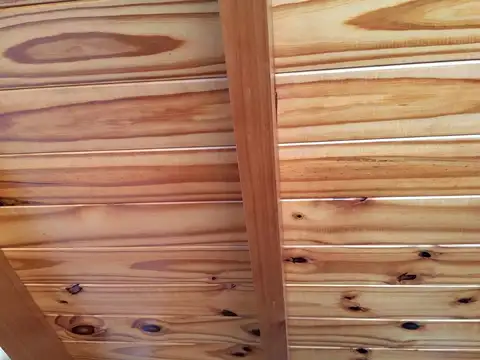 Alquilo Depto. excelente estado,  2 amb. contrafrente/ balcon  muy lluminoso, 2 baños. Sup. 69 m2