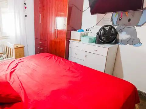 Casa 5 ambientes con 2 baños