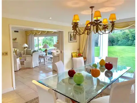 Casa en Venta de 4 dormitorios