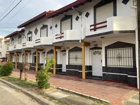 VENTA EN BLOCK A METROS DEL MAR Y DE LA PEATONAL 