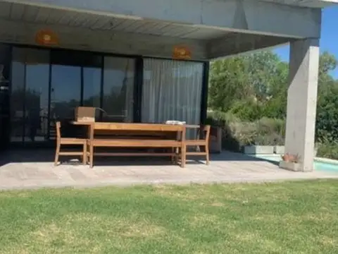 Avenida Caamaño 46 100