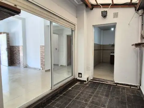 Depto Tipo Casa en Venta en Villa Lynch, USD 62.000