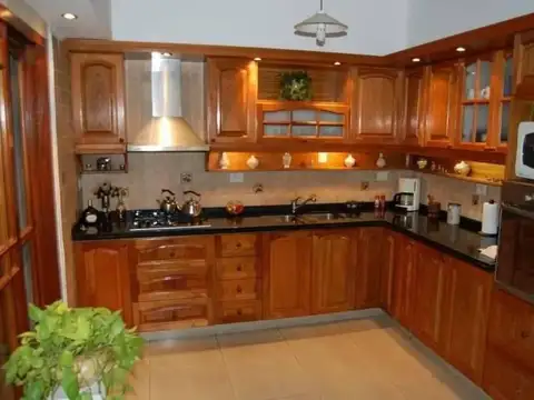 Casa en Venta en Villa Pueyrredon, USD 399.000