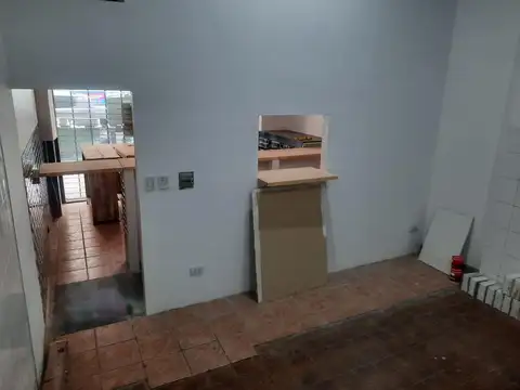 Local en Venta 32 años