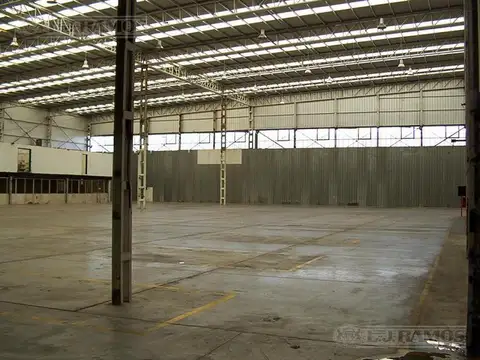 Depósito en Alquiler en CIR 2 - Berazategui