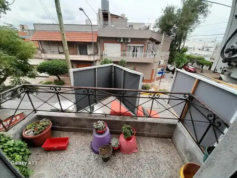 Venta depto. y local. A metros de Gral.Paz y J.M.de Rosas (d