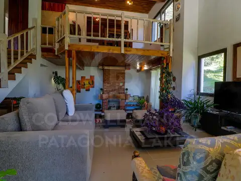 Casa 10 ambientes con 3 baños