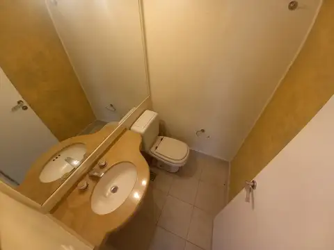 Departamento 5 ambientes con 2 baños