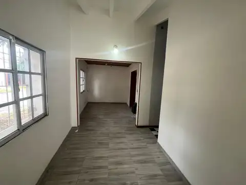Casa 3 ambientes en alquiler en Villa Granaderos De San Martin