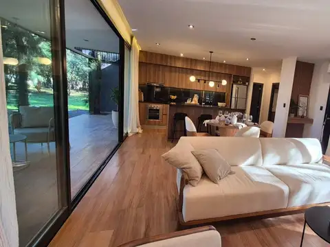 Vta 2 amb balcón parri amenities 120 cuotas Lujan