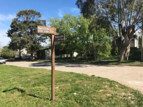 Terreno en Venta 20  mts Fondo