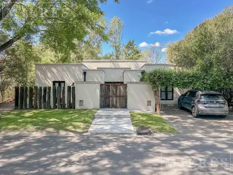 Casa en Venta de 5 dormitorios