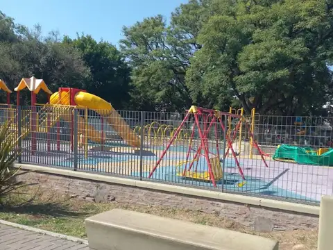 VENTA V. ORTUZAR 700 M2 VENDIBLES FTE A LA PLAZA