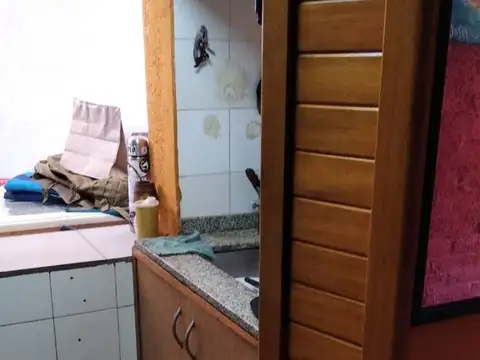 Depto Tipo Casa en Venta 27 años