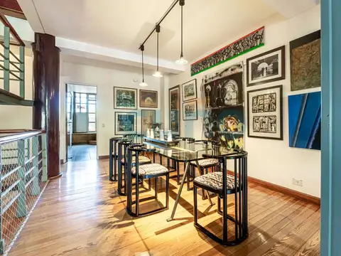 Casa 6 ambientes con 4 baños